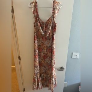 Wayf floral maxi dress - size medium